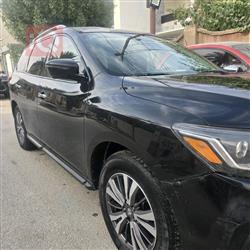 نیسان پاسفایندەر